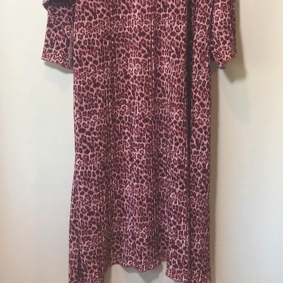 LuLaRoe Shirley Drape Front Textured Cardigan Pink - Picture 4 of 5